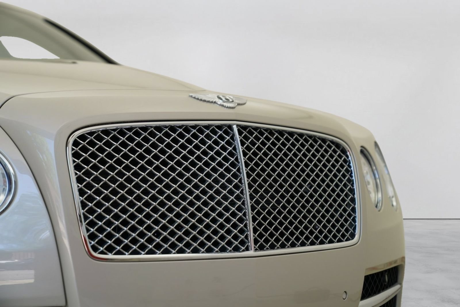 Used 2017 Bentley Flying Spur W12 AWD/4WD image 7
