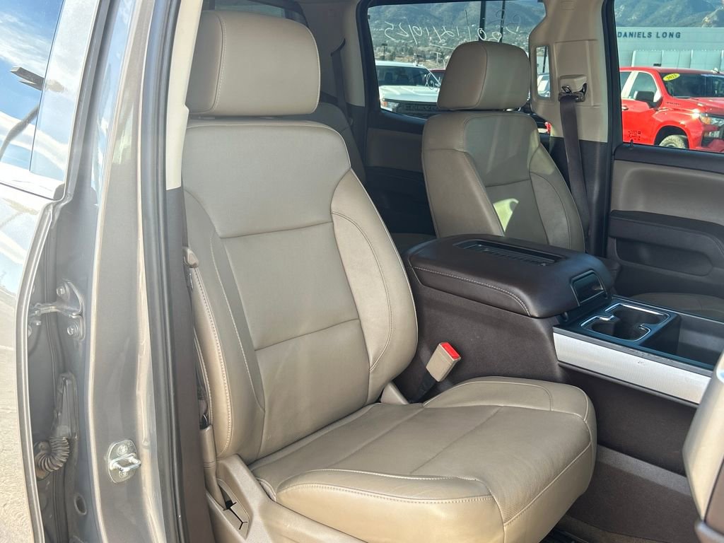 Used 2017 Chevrolet Silverado 1500 LTZ Z71 w/ LTZ Plus Package image 23