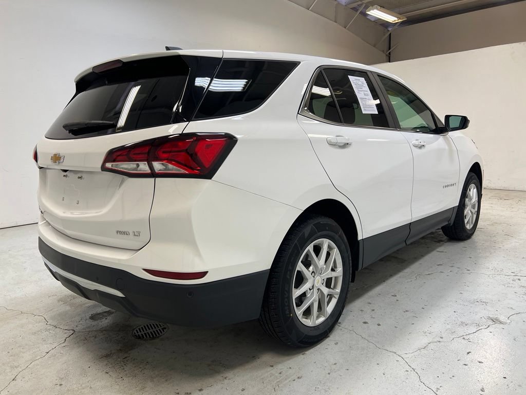 Used 2022 Chevrolet Equinox LT AWD/4WD image 9