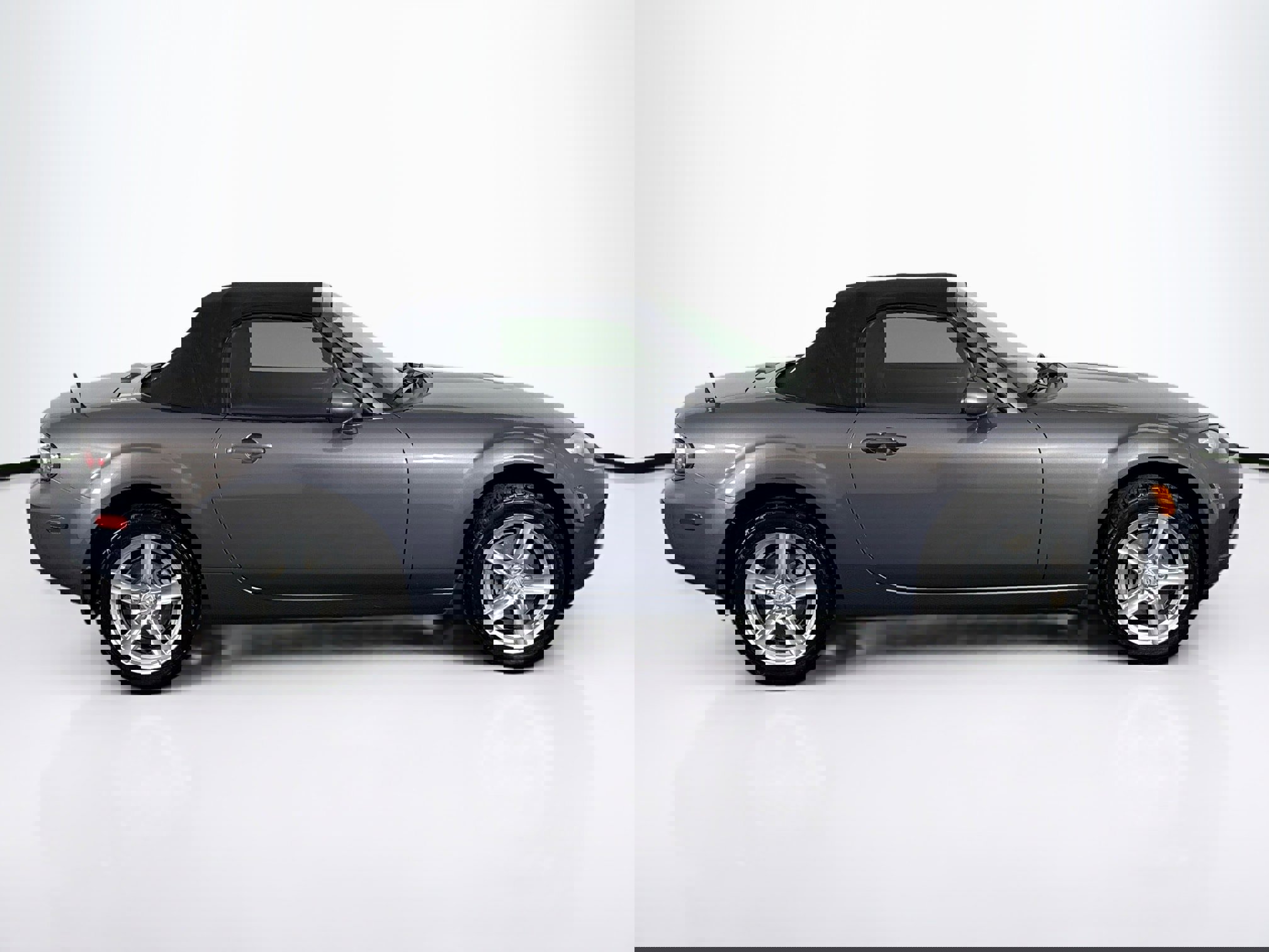 Used 2006 MAZDA MX-5 Miata Touring RWD image 12