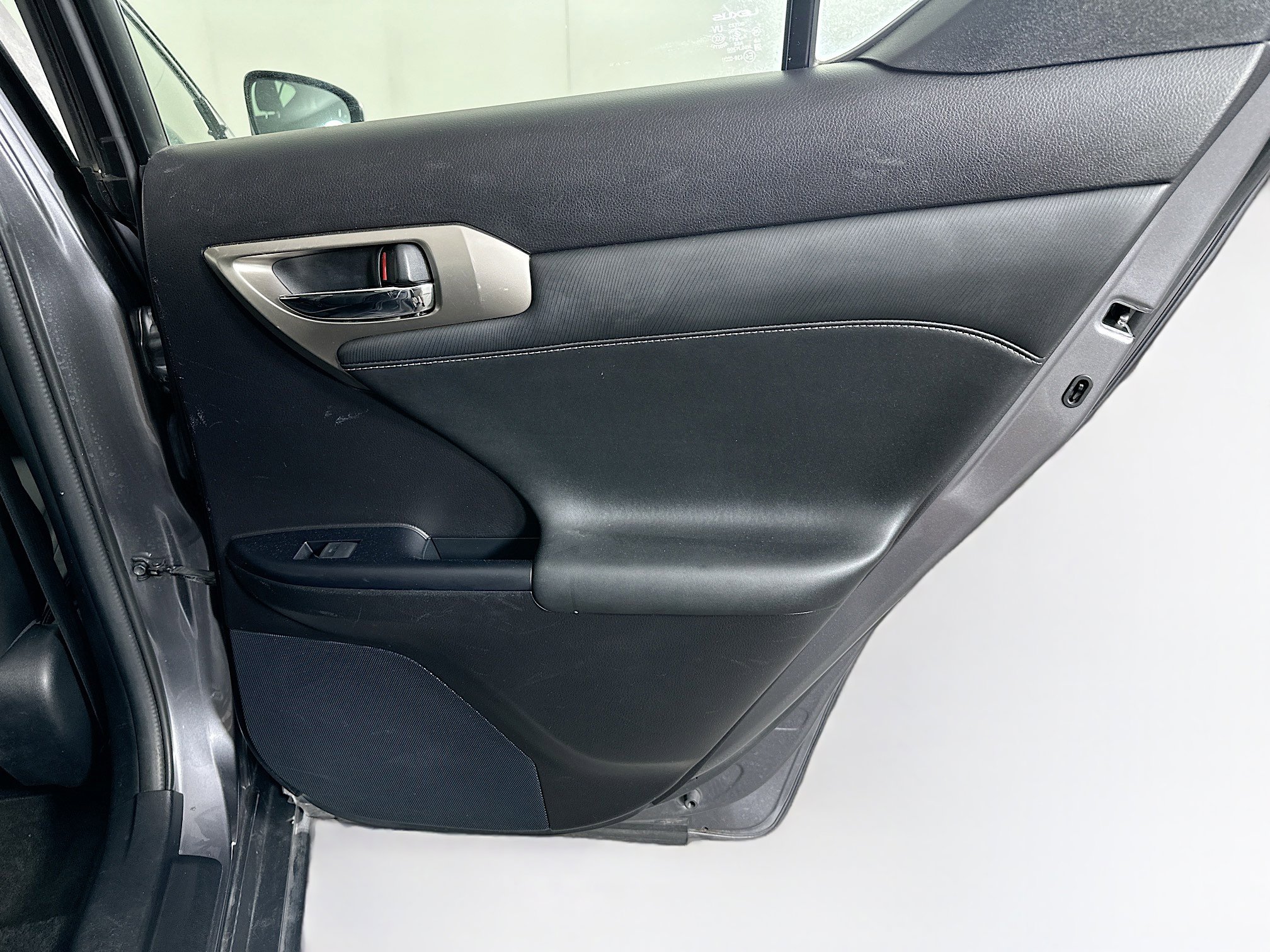 Used 2017 Lexus CT 200h w/ Accessory Package 2 image 26