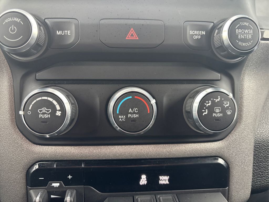 Used 2022 RAM 2500 Tradesman image 32