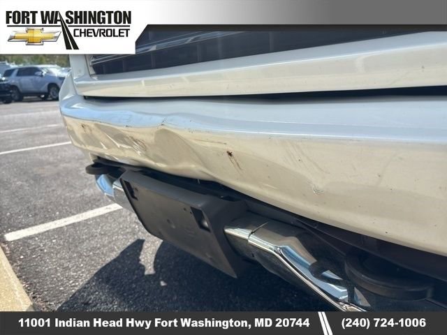 Used 2017 Chevrolet Silverado 1500 LT AWD/4WD image 2