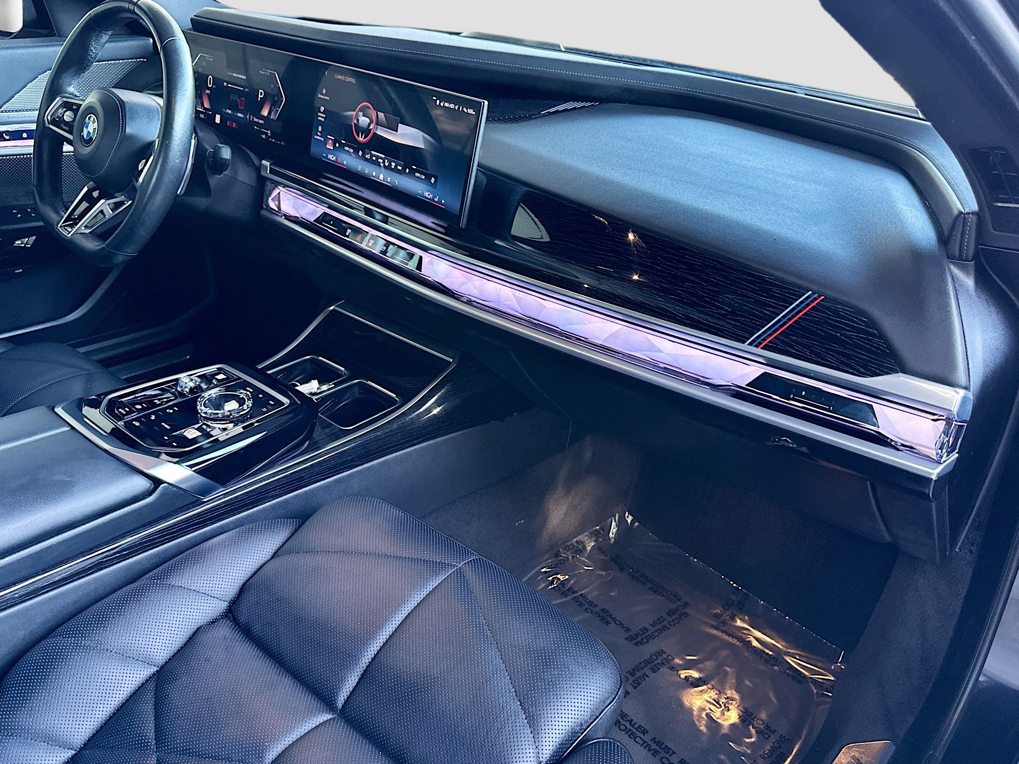 Certified 2024 BMW 740i image 31