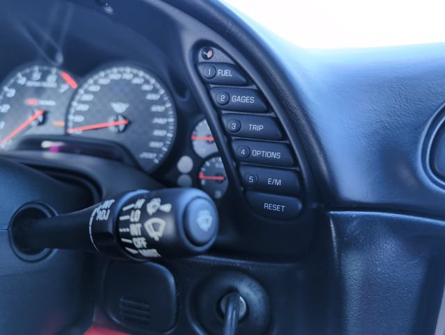 Used 2002 Chevrolet Corvette Z06 w/ Memory Pkg RWD image 27