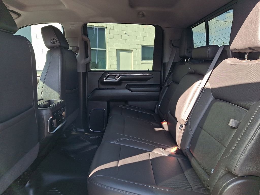 Used 2024 Chevrolet Silverado 2500 LTZ w/ LTZ Plus Package image 12