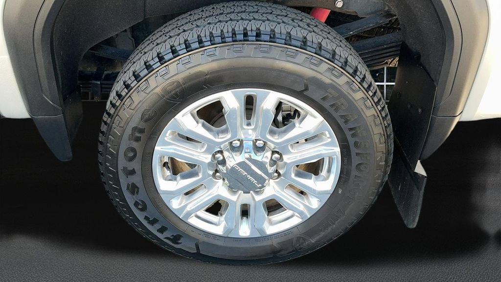 Used 2023 GMC Sierra 3500 Denali w/ Denali Ultimate Package image 9