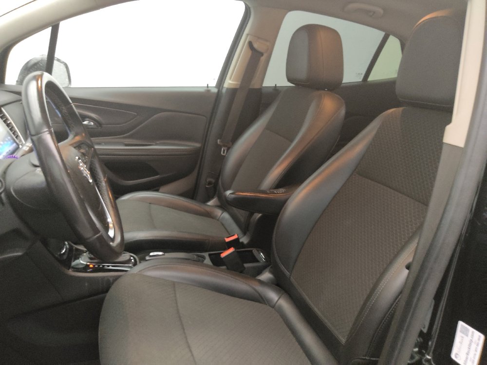 Used 2018 Buick Encore Preferred FWD image 17
