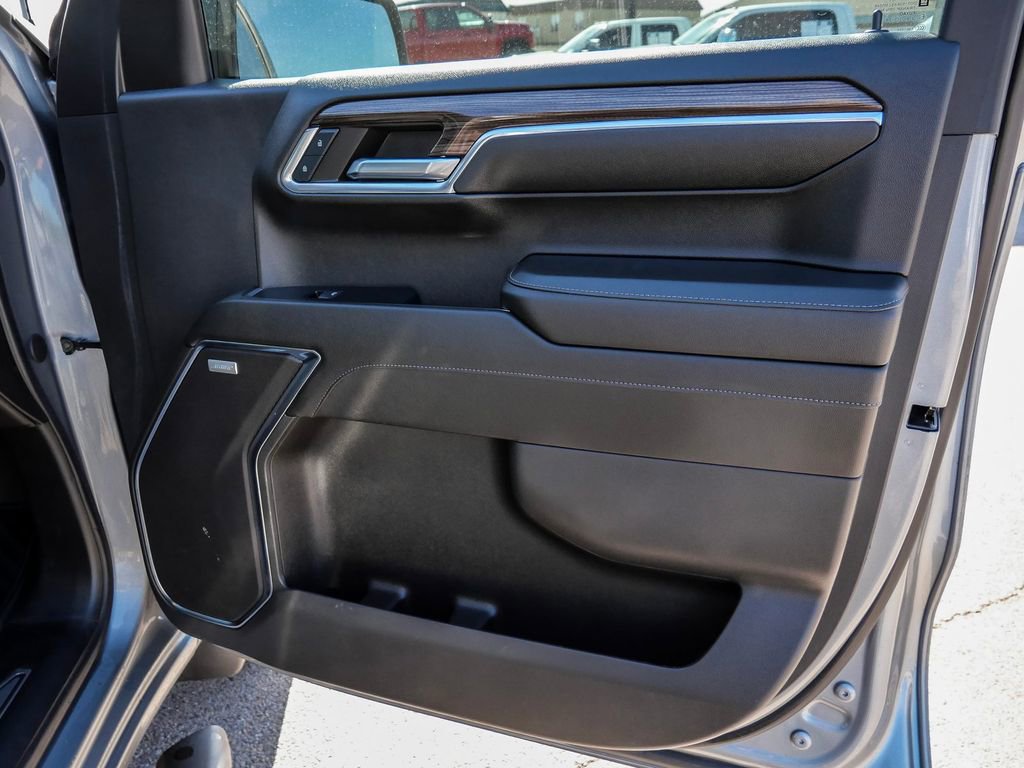 Used 2024 Chevrolet Silverado 1500 RST w/ Convenience Package II image 19