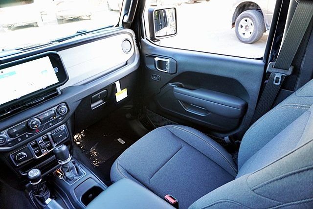 New 2026 Jeep Wrangler Unlimited Sport S image 26