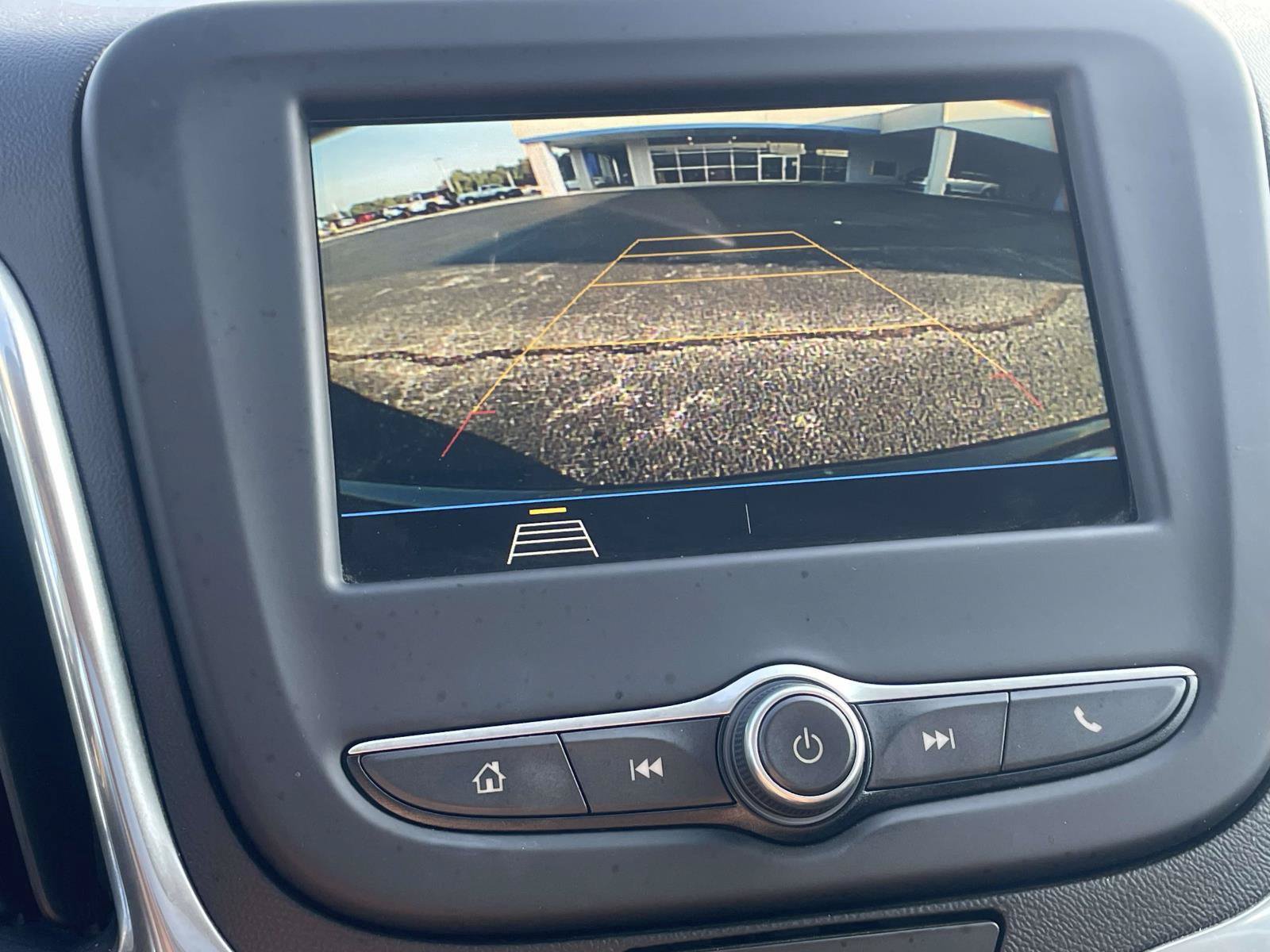 Used 2019 Chevrolet Equinox LT FWD image 20