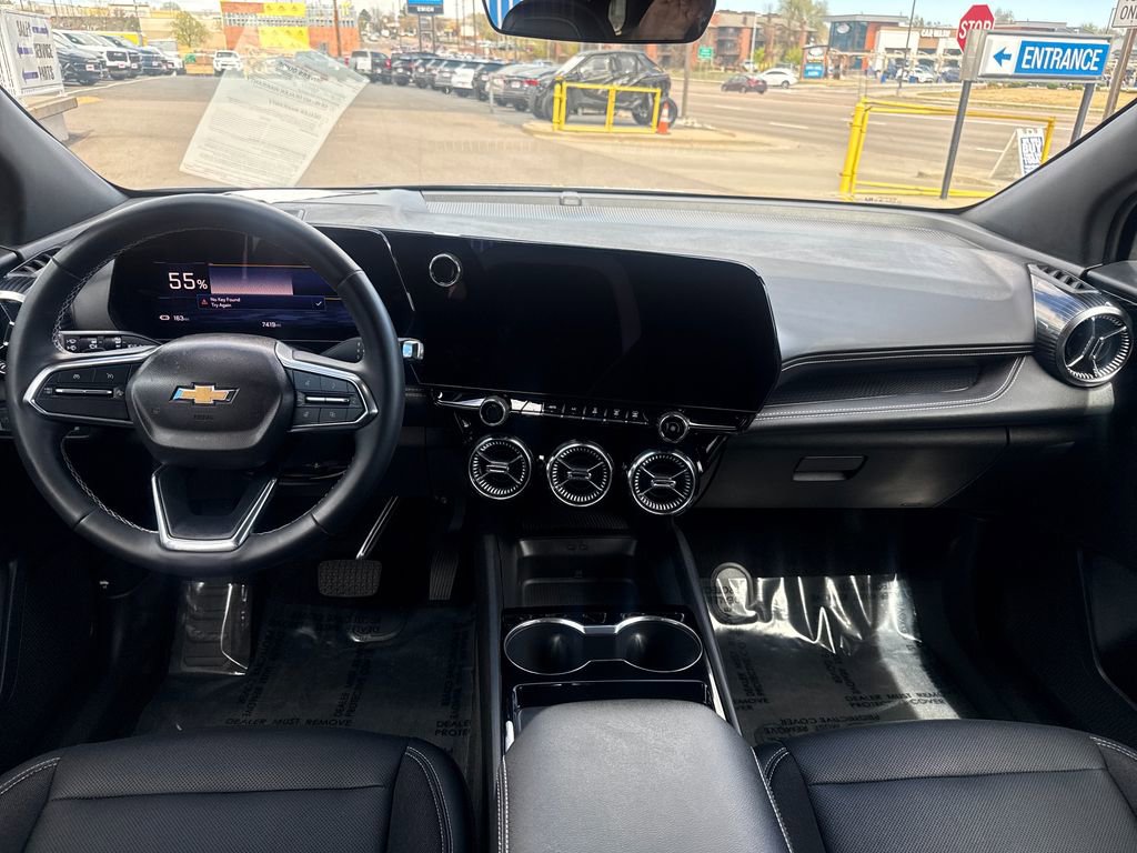 Used 2024 Chevrolet Blazer EV LT image 12