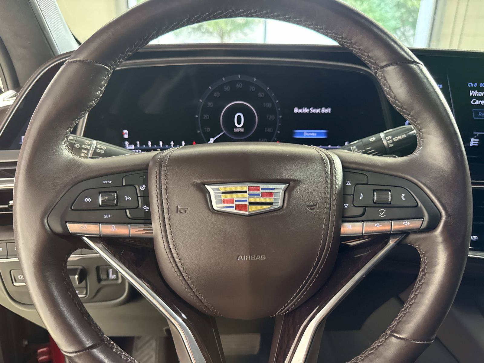 Used 2021 Cadillac Escalade Premium Luxury Platinum AWD/4WD image 30