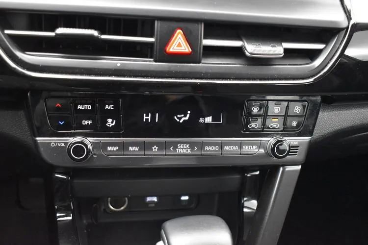 Used 2025 Kia Seltos S FWD image 32