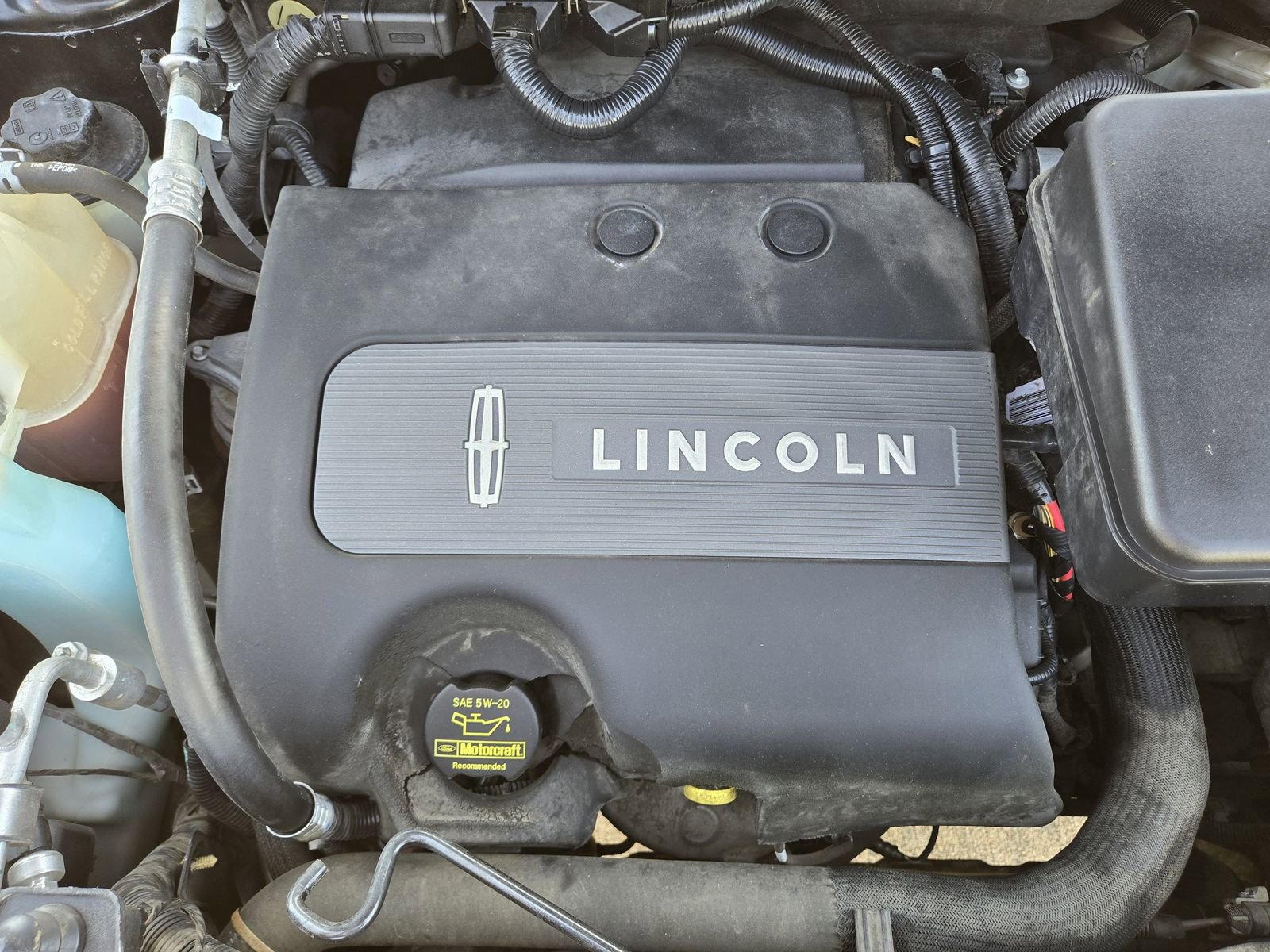 Used 2013 Lincoln MKX FWD image 33