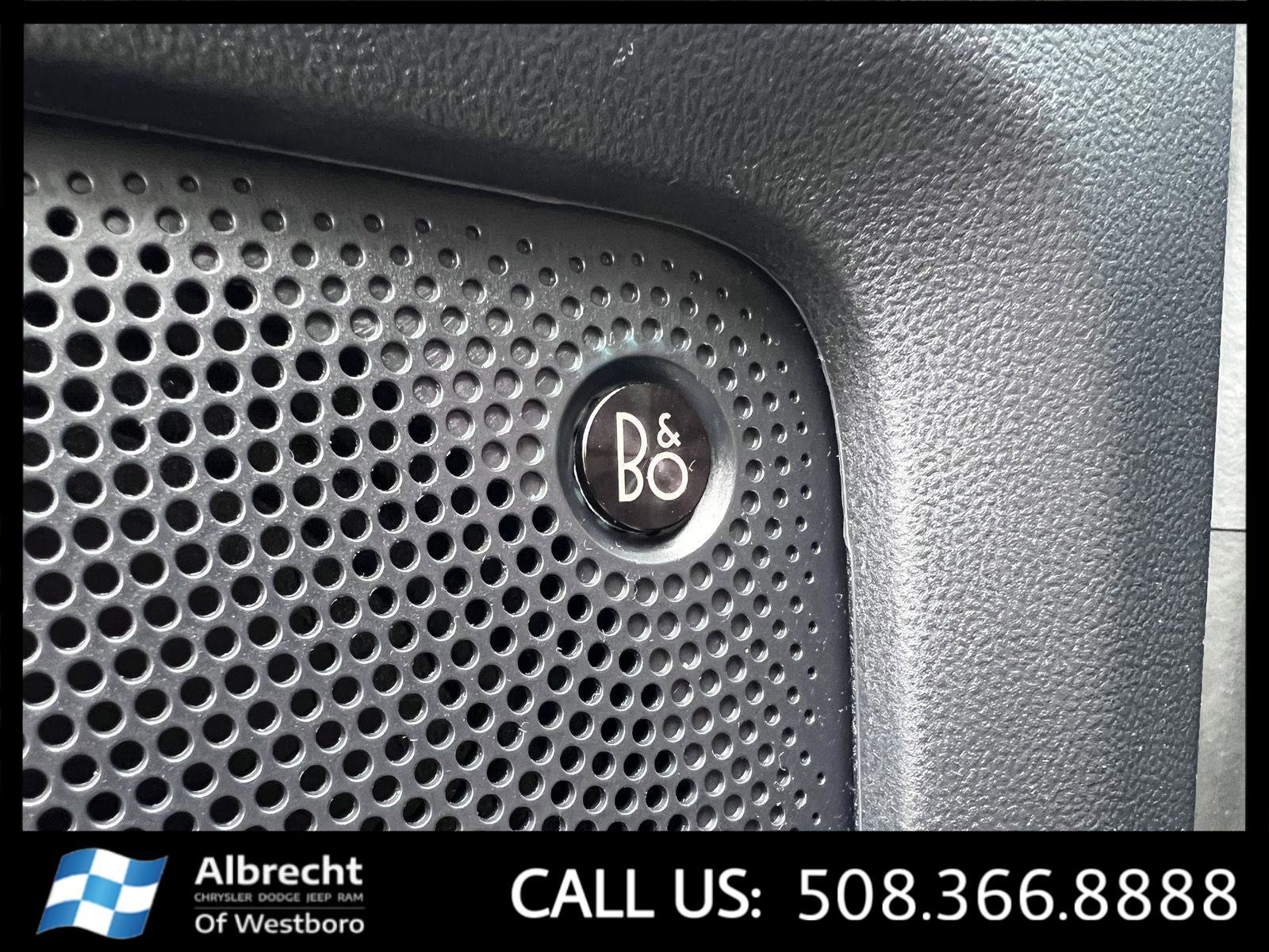 Used 2024 Ford Bronco Sport Badlands w/ Premium Package image 32