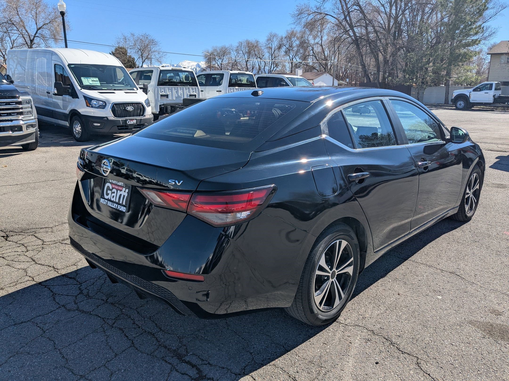 Used 2021 Nissan Sentra SV image 3