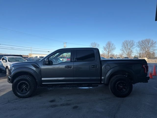 Used 2018 Ford F150 Raptor w/ Equipment Group 802A Luxury image 4