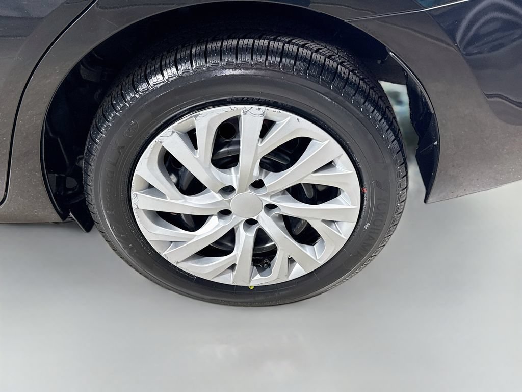 Certified 2017 Toyota Corolla LE w/ Carpet Mat Package (TMS) FWD image 27