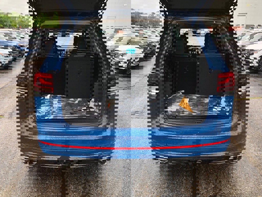 New 2025 Volkswagen Atlas SEL Premium R-Line image 36