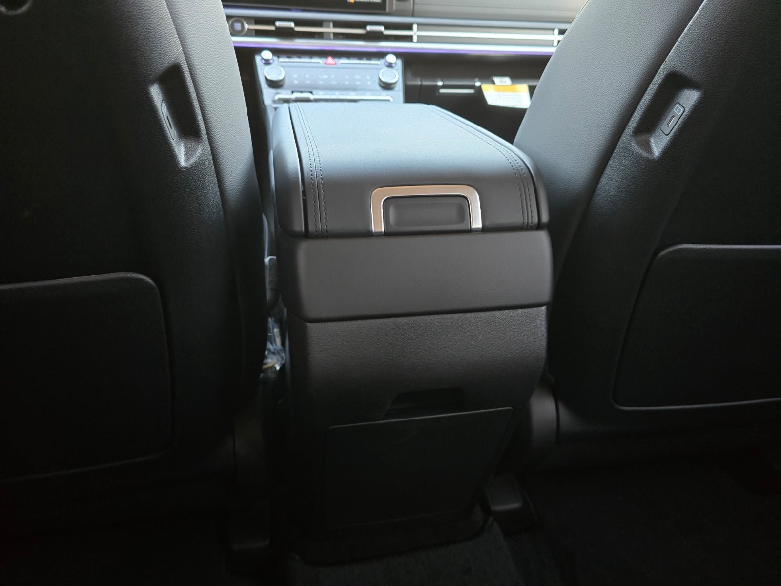 New 2027 Hyundai Santa Fe Limited AWD/4WD image 24
