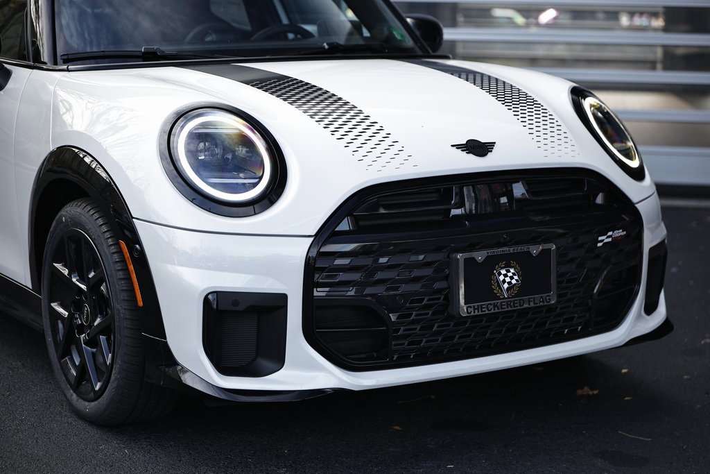 New 2026 MINI Cooper S image 2