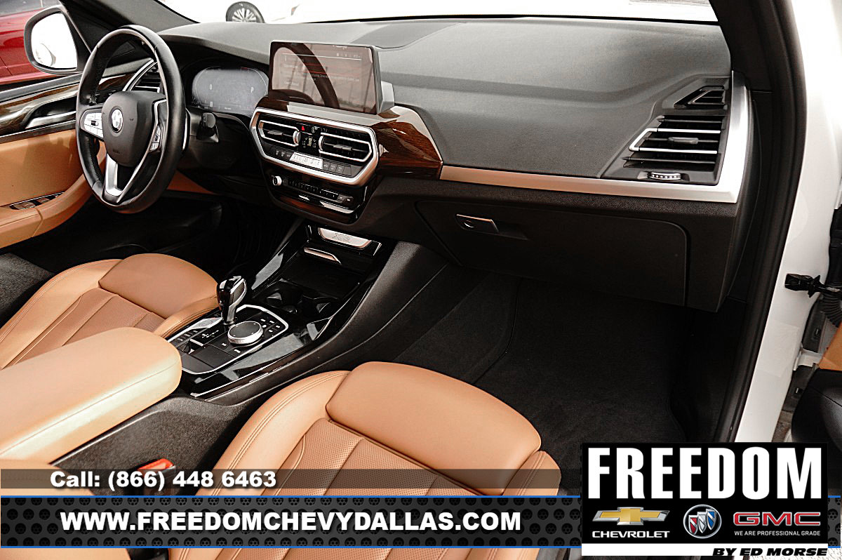 Used 2024 BMW X3 sDrive30i w/ Convenience Package RWD image 8