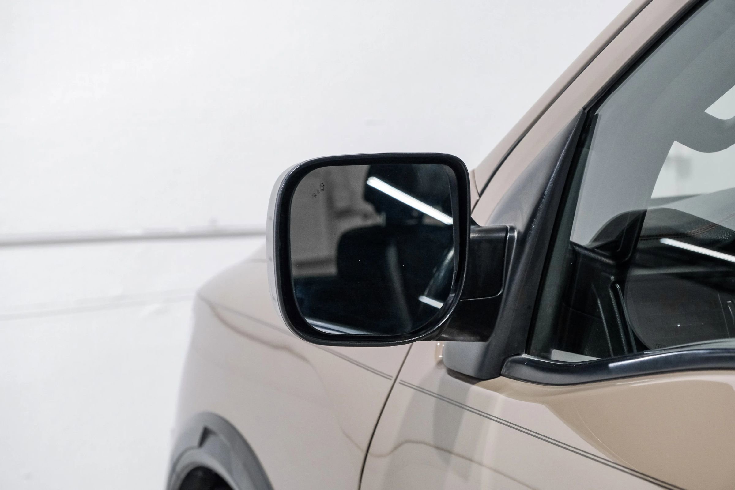 Used 2021 Nissan Titan PRO-4X w/ Off Road Protection Package image 40