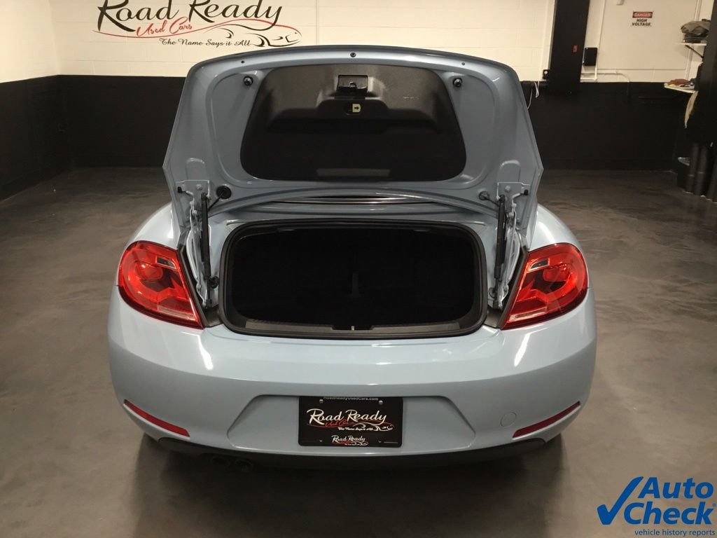 Used 2013 Volkswagen Beetle 2.5 FWD image 23