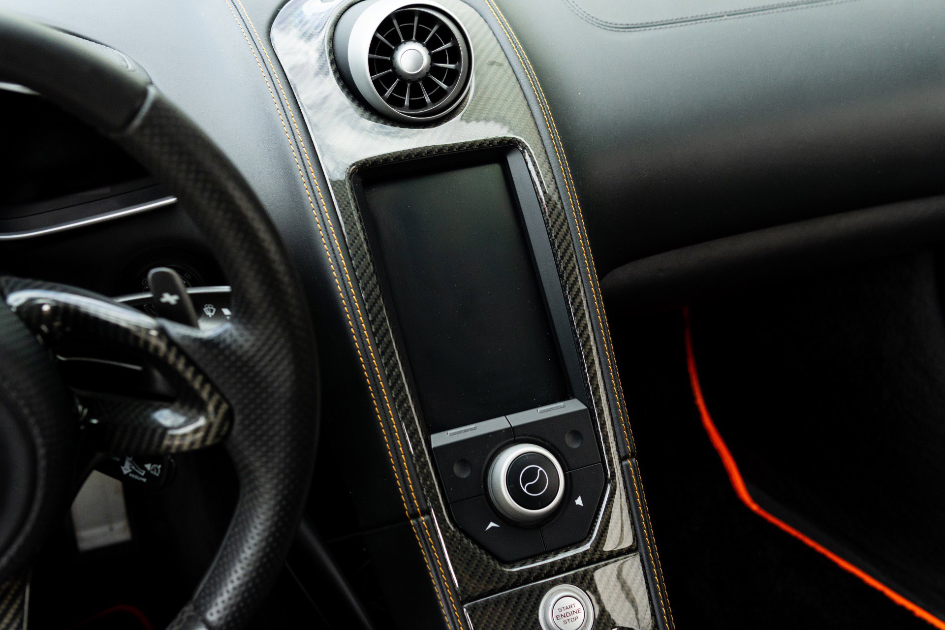 Used 2013 McLaren MP4-12C image 39