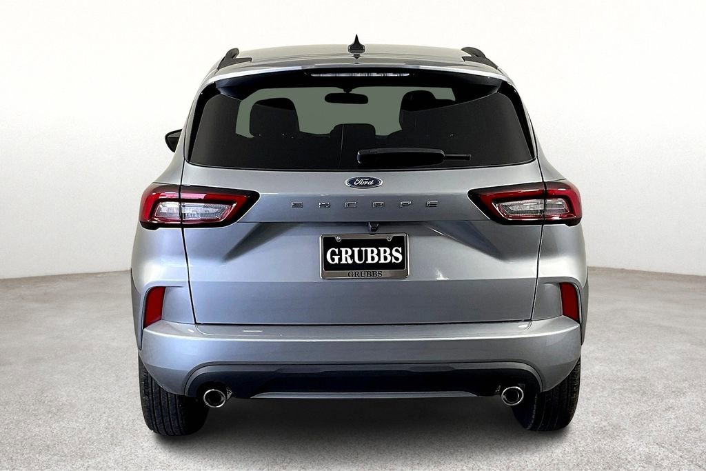 Used 2023 Ford Escape ST-Line image 6