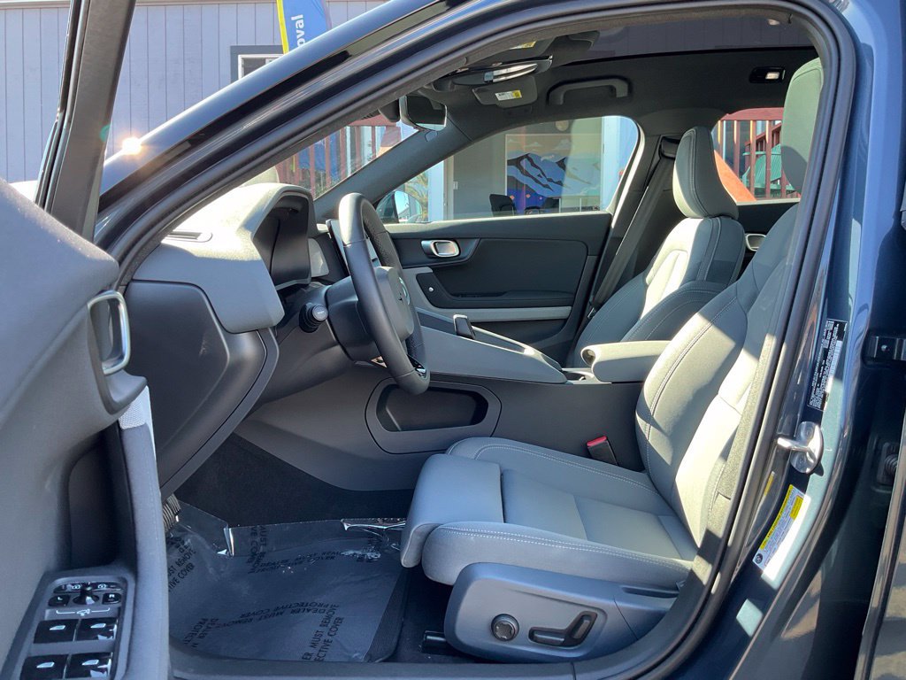 Used 2024 Polestar Polestar 2 AWD/4WD image 8