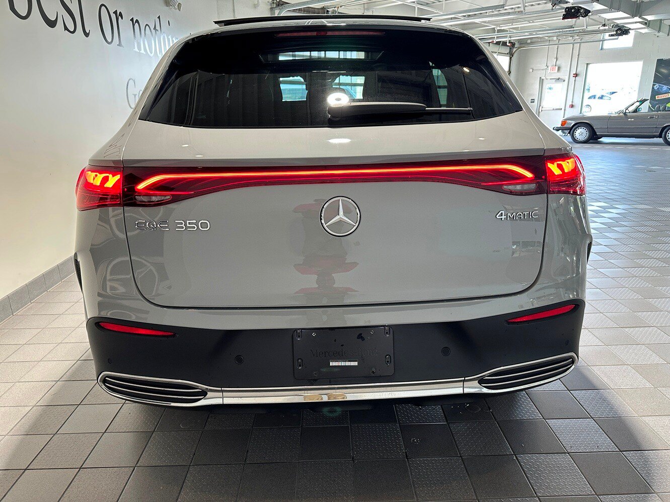 Used 2023 Mercedes-Benz EQE 350+ 4MATIC SUV image 5