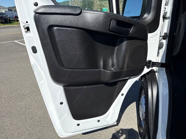 Used 2023 RAM ProMaster 2500 image 21