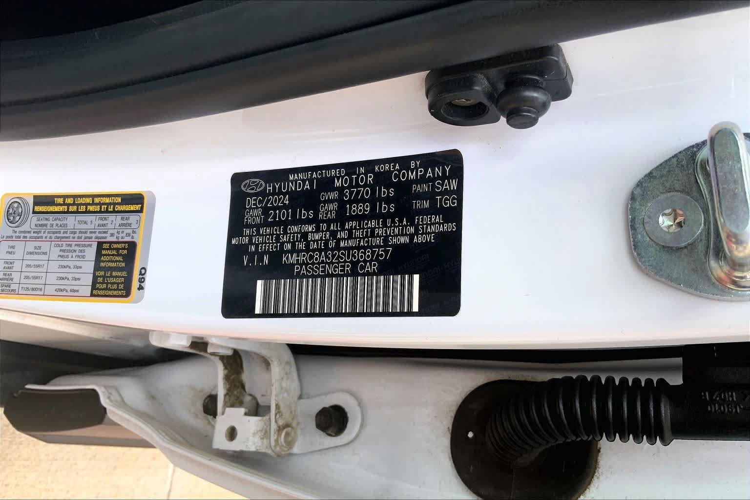 Certified 2025 Hyundai Venue SEL FWD image 33