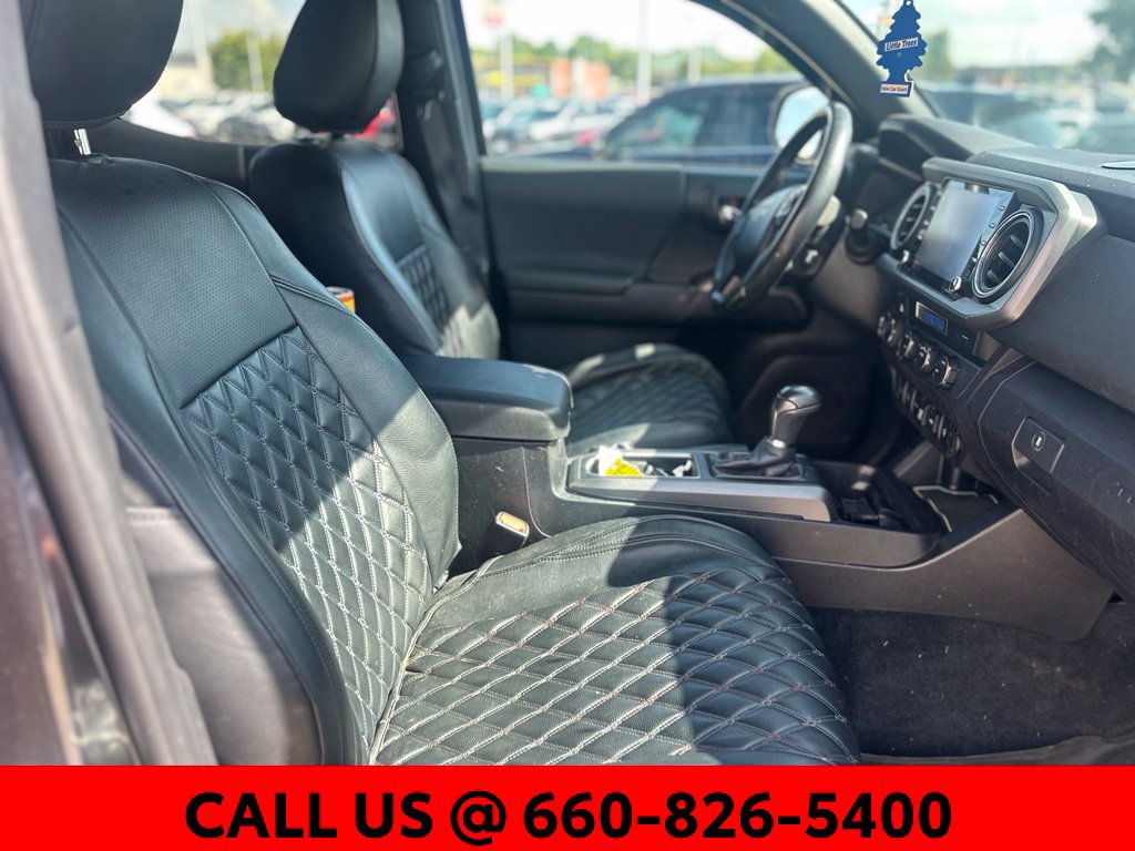 Used 2021 Toyota Tacoma TRD Sport w/ Technology Package AWD/4WD image 6