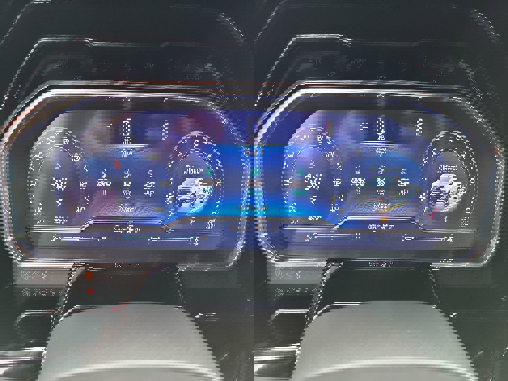 Used 2024 Chevrolet Silverado 1500 LT Trail Boss w/ Convenience Package II image 10