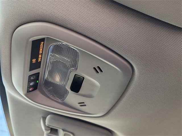 Used 2025 Chevrolet Trax LS w/ LS Convenience Package image 25