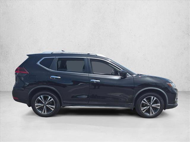 Used 2019 Nissan Rogue SV w/ Premium Package FWD image 5