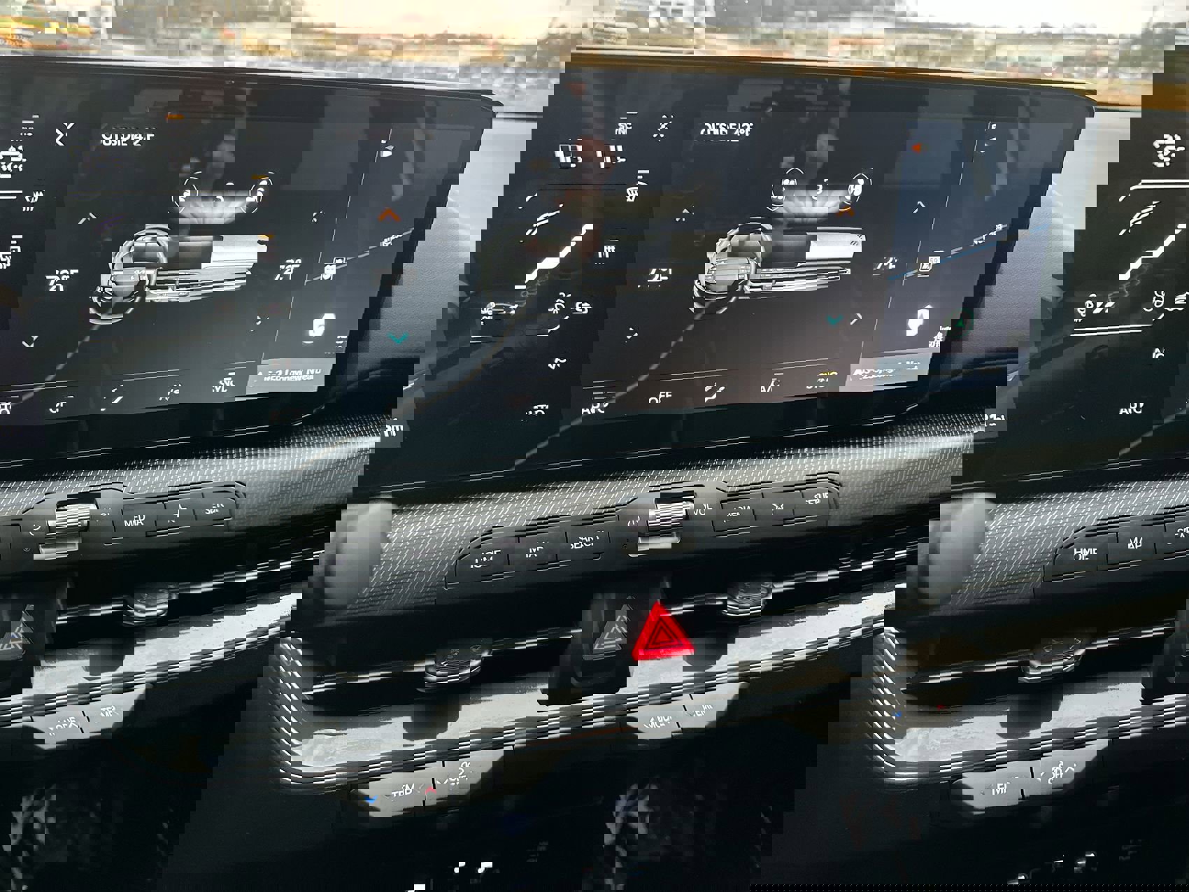 Used 2025 Kia K4 GT-Line image 19