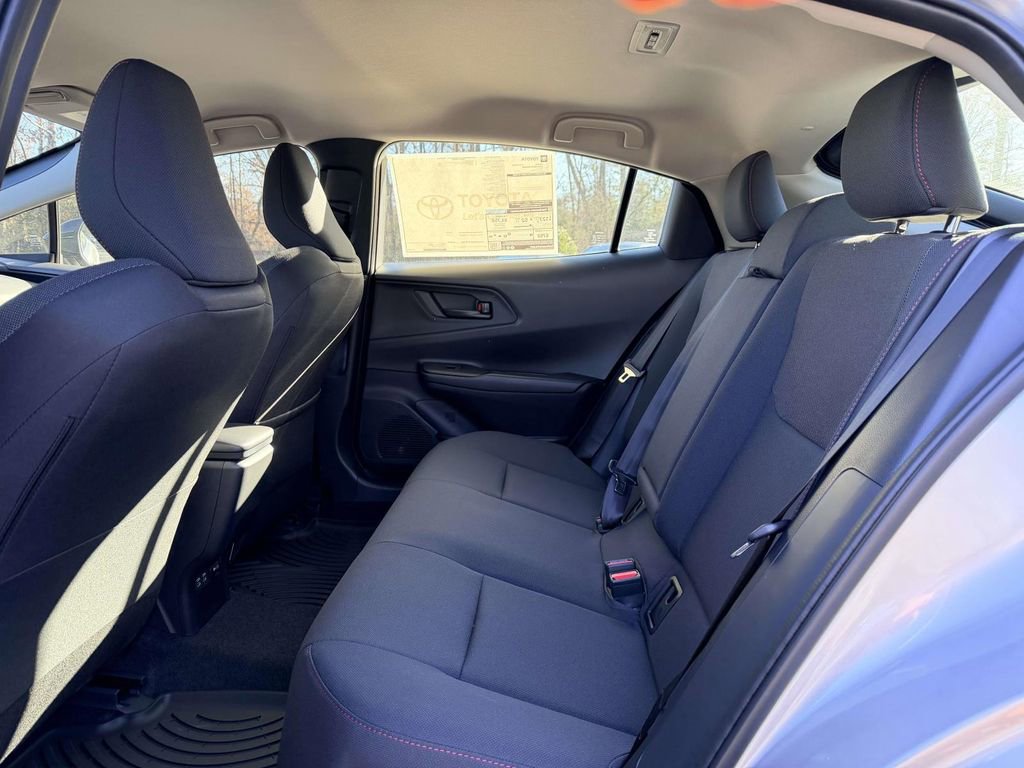 New 2026 Toyota Prius Plug-In Hybrid FWD image 15