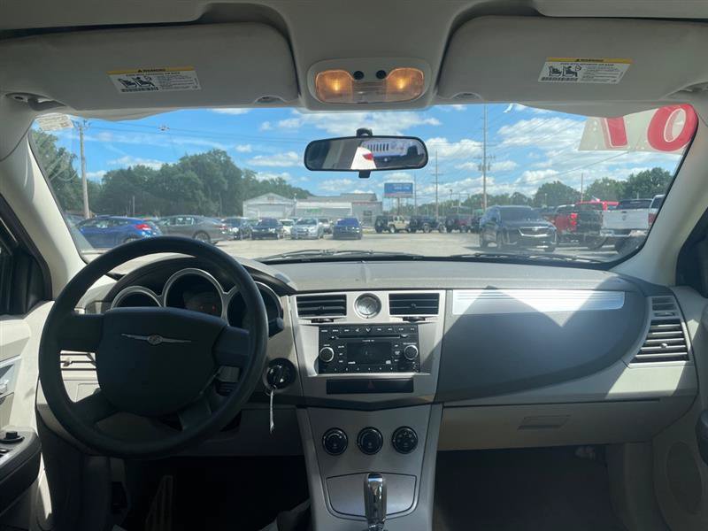 Used 2007 Chrysler Sebring Touring FWD image 9