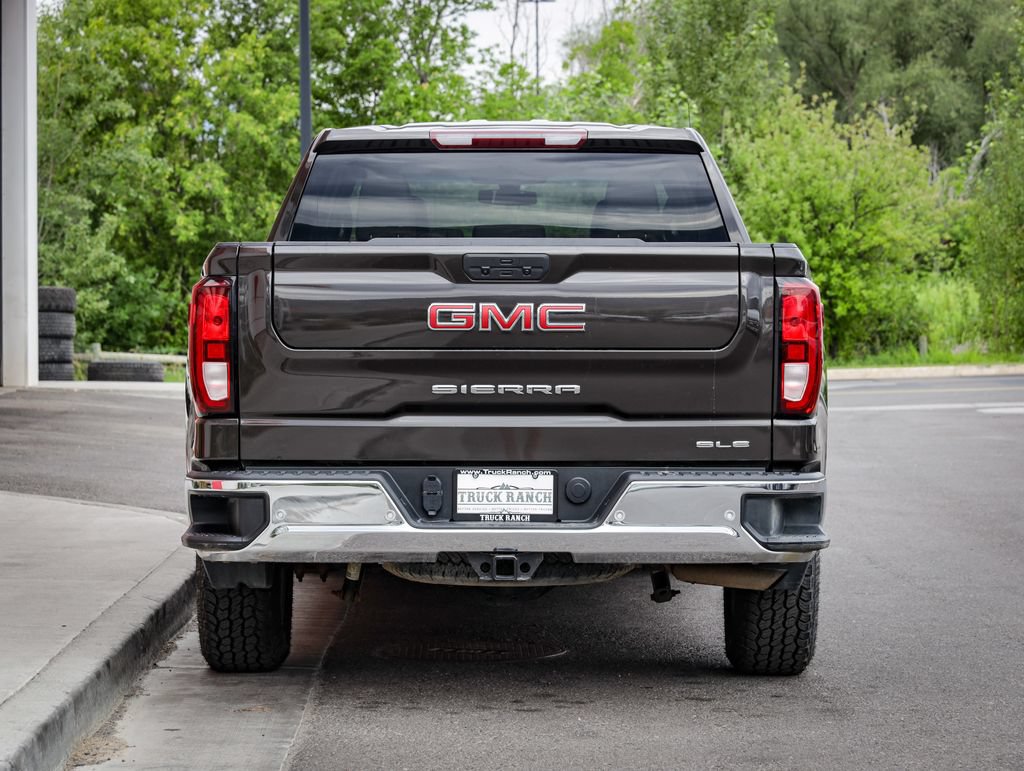 Used 2021 GMC Sierra 1500 SLE w/ Remote Start Package AWD/4WD image 4