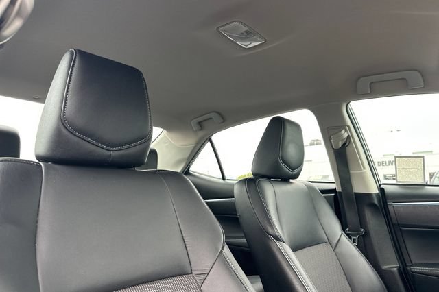 Used 2015 Toyota Corolla S FWD image 18