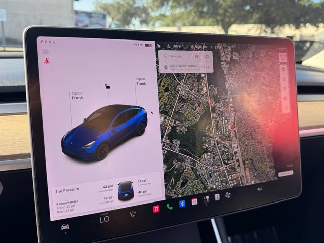 Used 2021 Tesla Model Y Long Range AWD/4WD image 22