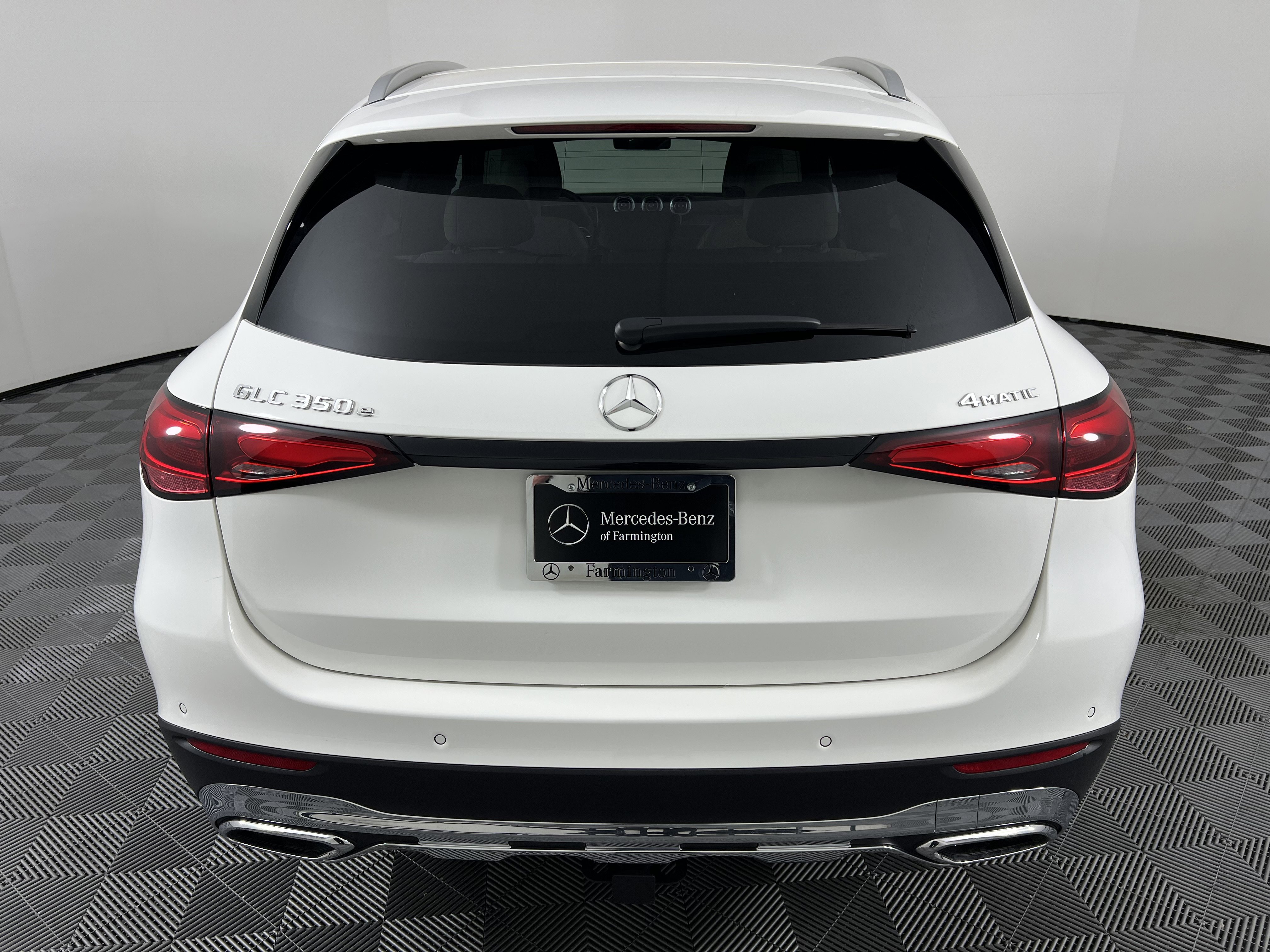 New 2025 Mercedes-Benz GLC 350e 4MATIC image 11