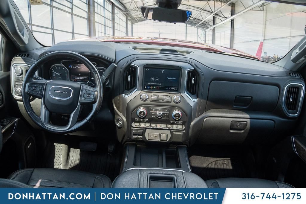 Used 2019 GMC Sierra 1500 Denali w/ Denali Ultimate Package AWD/4WD image 4