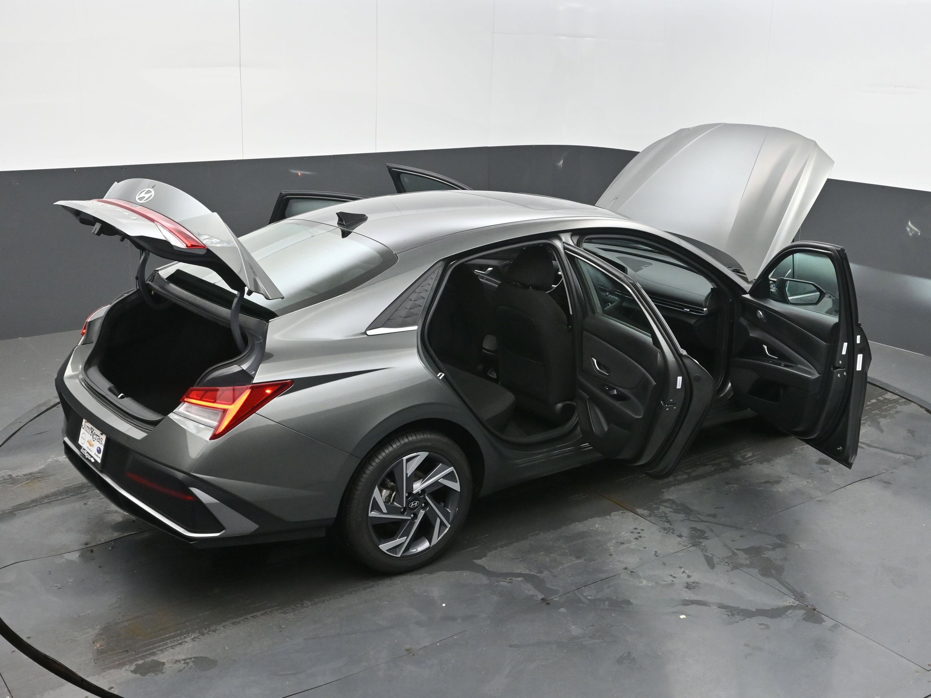 Used 2025 Hyundai Elantra SEL image 44