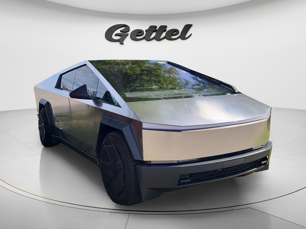 Used 2024 Tesla Cybertruck AWD Crew Cab image 11