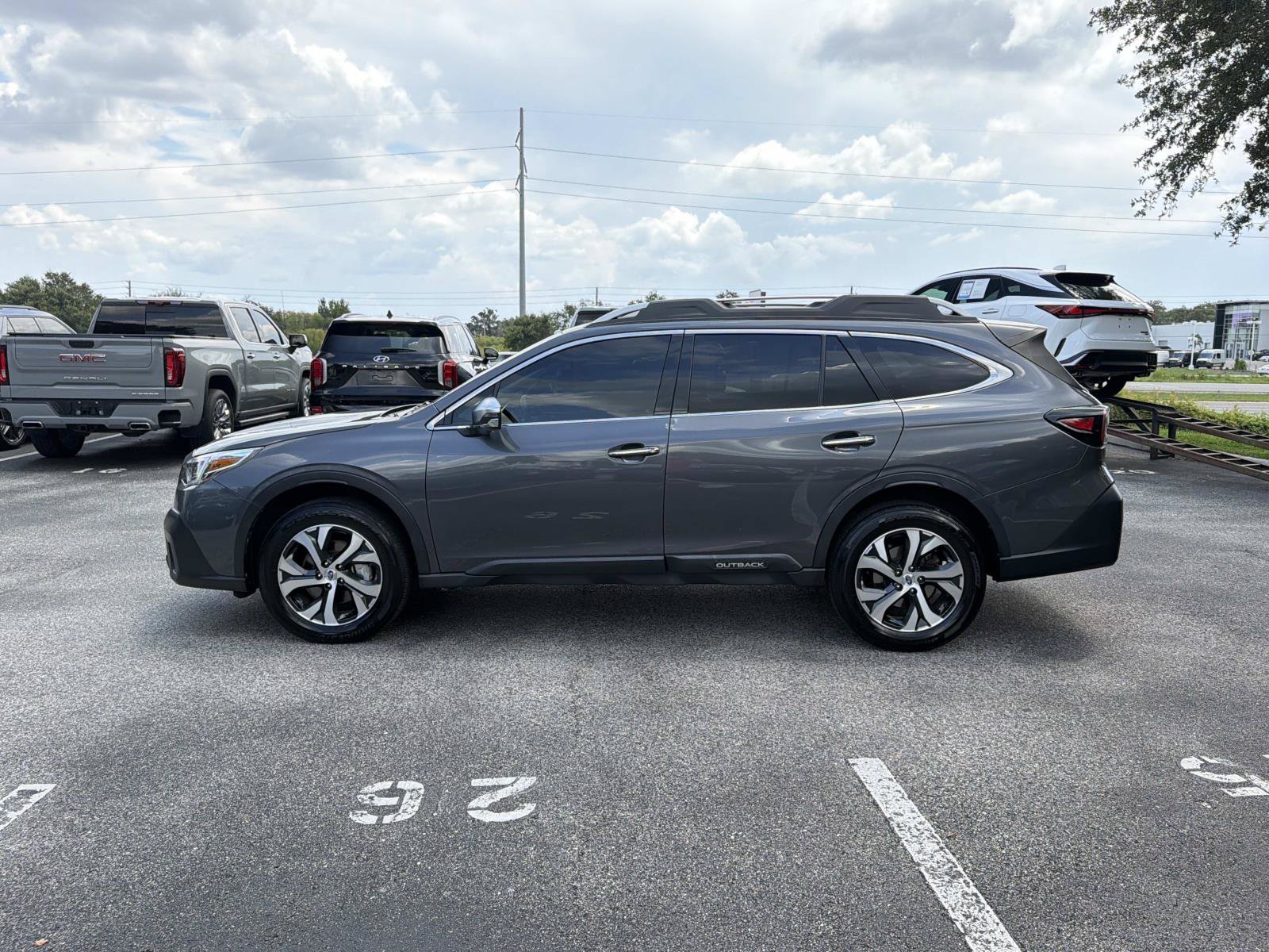 Used 2021 Subaru Outback Touring XT AWD/4WD image 7